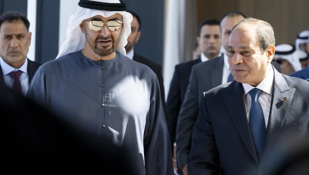 السيسي يلتقي بن زايد في أبوظبي: تضامن كامل مع الإمارات ورفض للاعتداءات الإيرانية