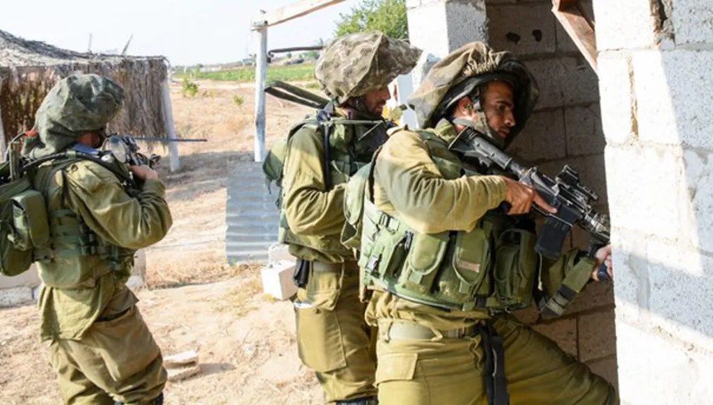 الجيش الإسرائيلي يعلن قتل 4 مسلحين في رفح