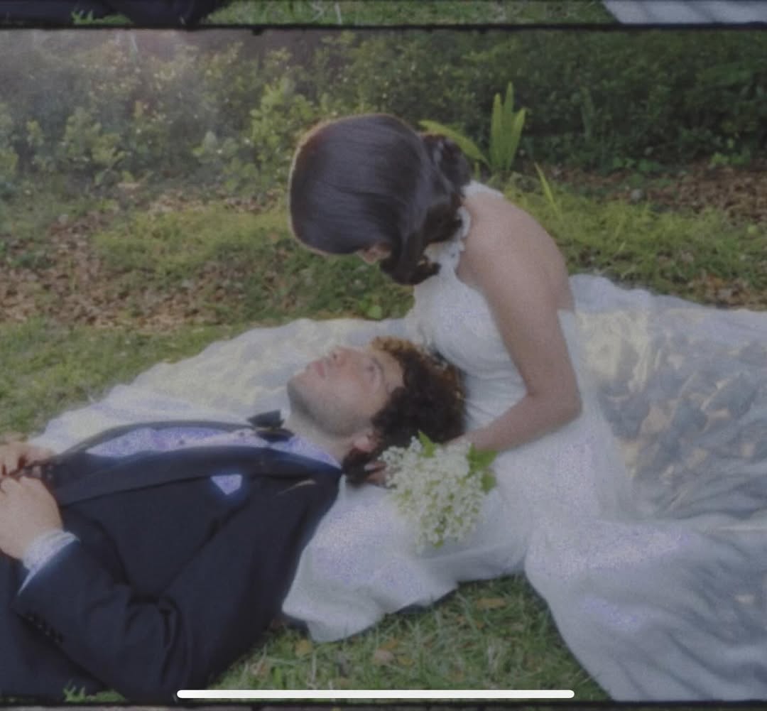 صور زفاف سيلينا غوميز وبيني بلانكو (انستغرام)