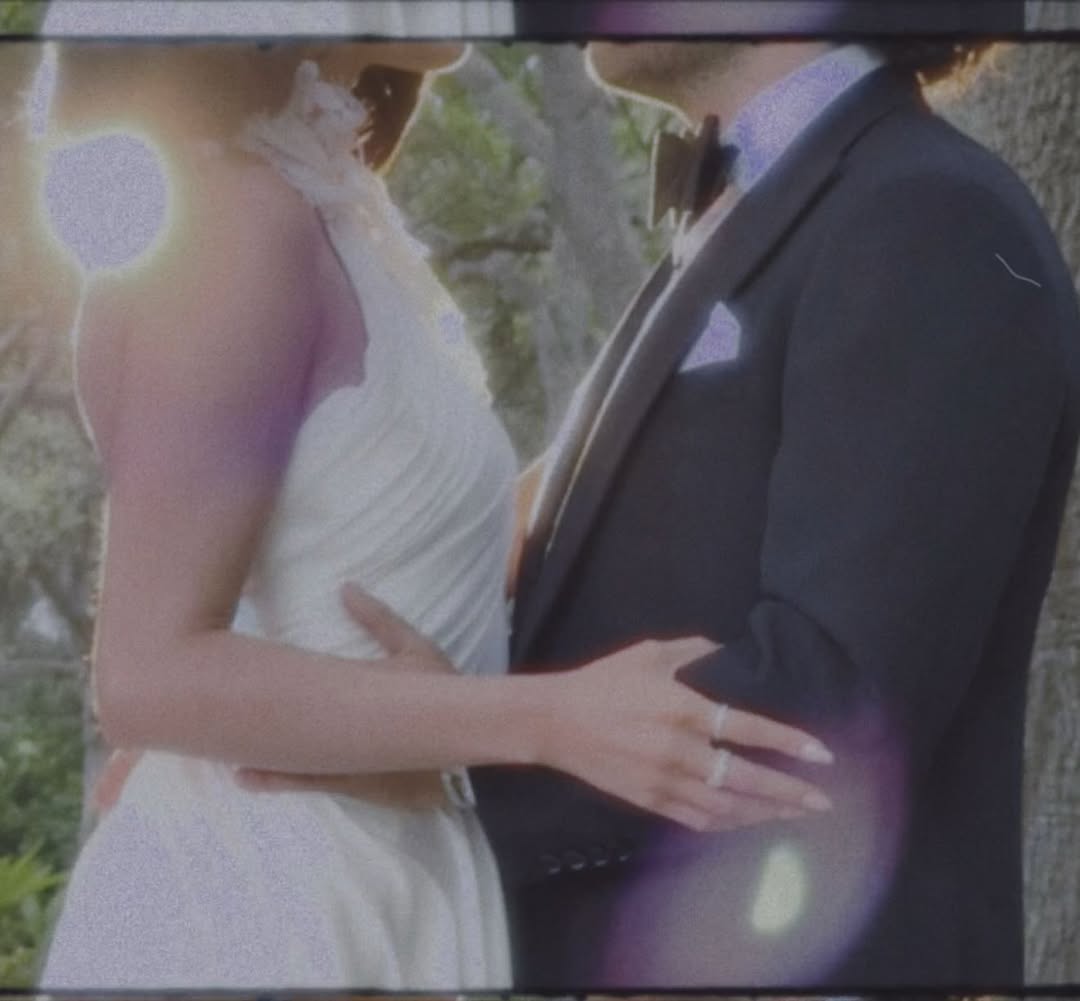 صور زفاف سيلينا غوميز وبيني بلانكو (انستغرام)