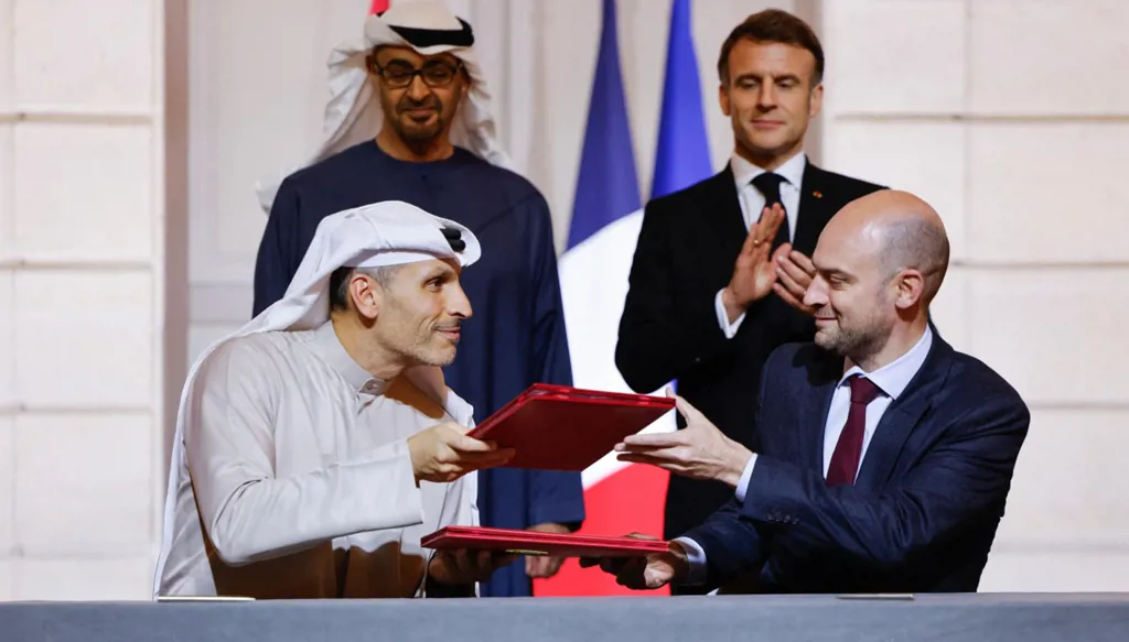 فرنسا والإمارات تطلقان مشروعاً ضخماً للذكاء الاصطناعي