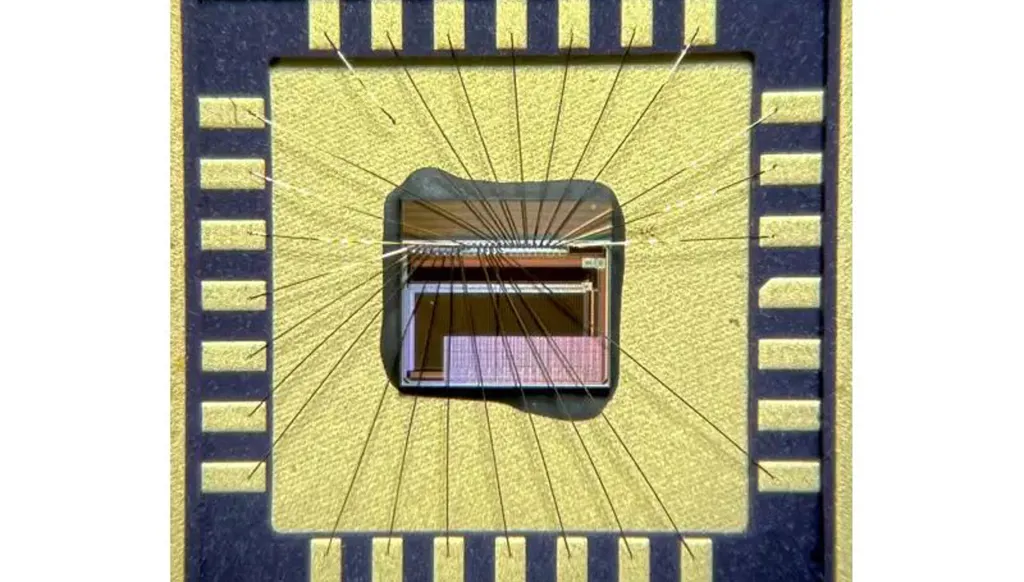 شريحة جديدة تُحدث نقلة في الحوسبة داخل الذاكرة وتخفض استهلاك الطاقة