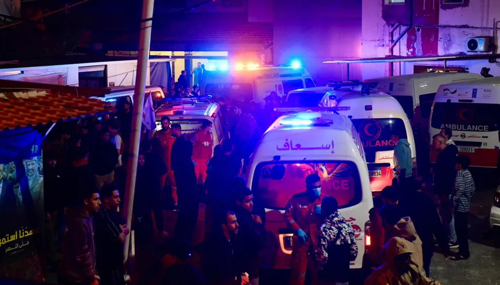 مجزرة في مخيم عين الحلوة جنوبي لبنان... إسرائيل: استهدفنا موقع تدريب لـ"حماس" (فيديو وصور)