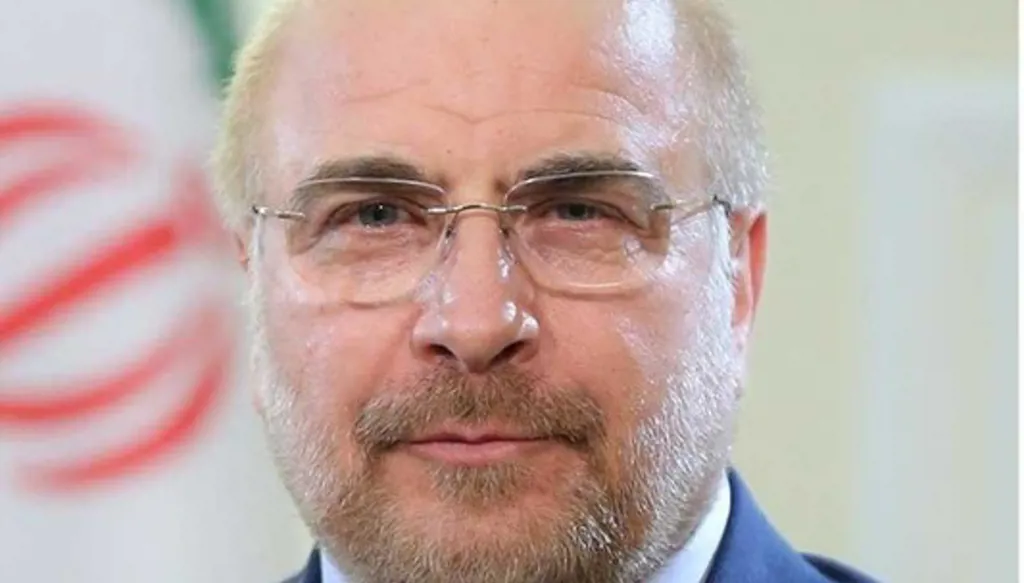 رئيس البرلمان الإيراني: أي هجوم على البنية التحتية سيرد عليه مباشرة