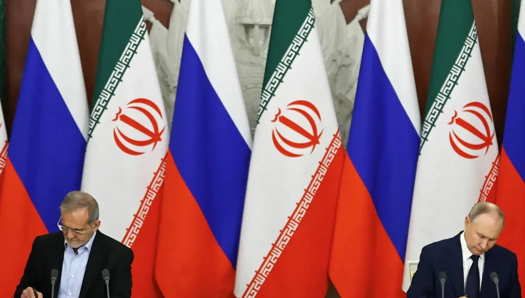 بوتين لبزشكيان: مستعدون للتوسط في تسوية للحرب في الشرق الأوسط