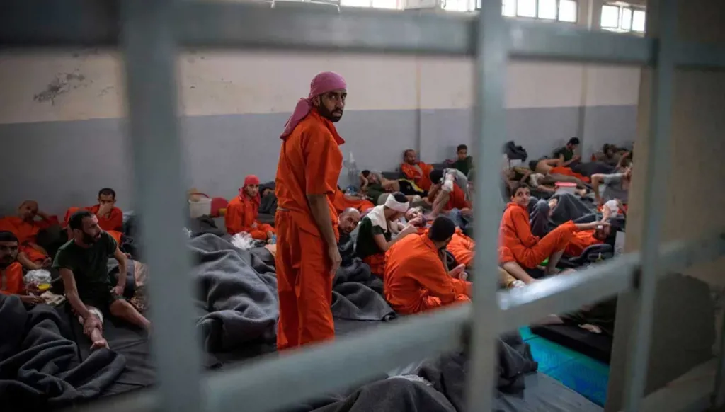 Why ISIS is returning to Syria