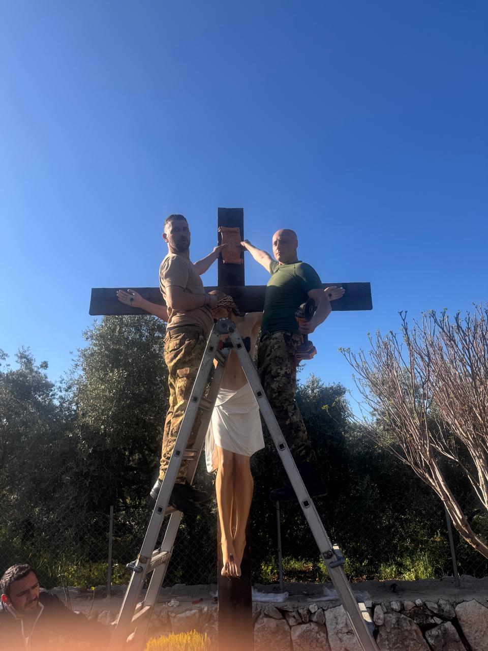 استبدال تمثال للمسيح (إكس).