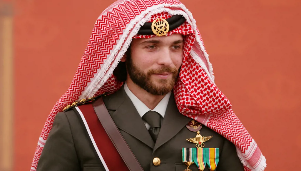 بعد تعيينه مستشاراً للملك عبد الله الثاني... من هو الأمير هاشم بن الحسين وماذا نعرف عنه؟