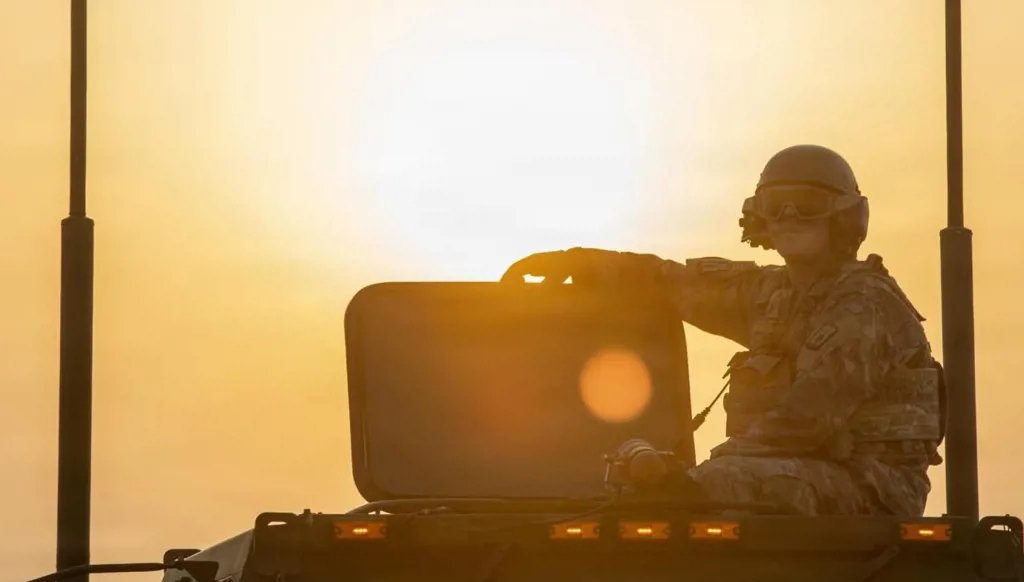 أوروبا بين نارين... إيران وترامب