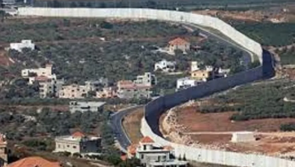 إعلام عبري: عناصر من حزب الله وصلوا إلى كفركلا والجيش الإسرائيلي أبعدهم