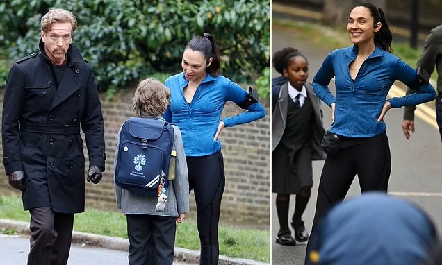 غال غادوت خلال تصوير فيلمها The Runner (من الديلي ميل)