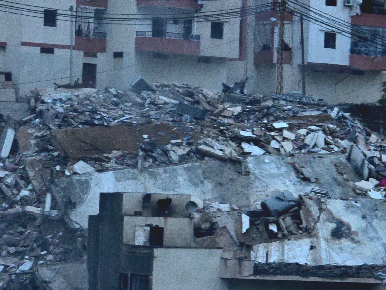 غارة إسرائيلية على قناريت (أحمد منتش).