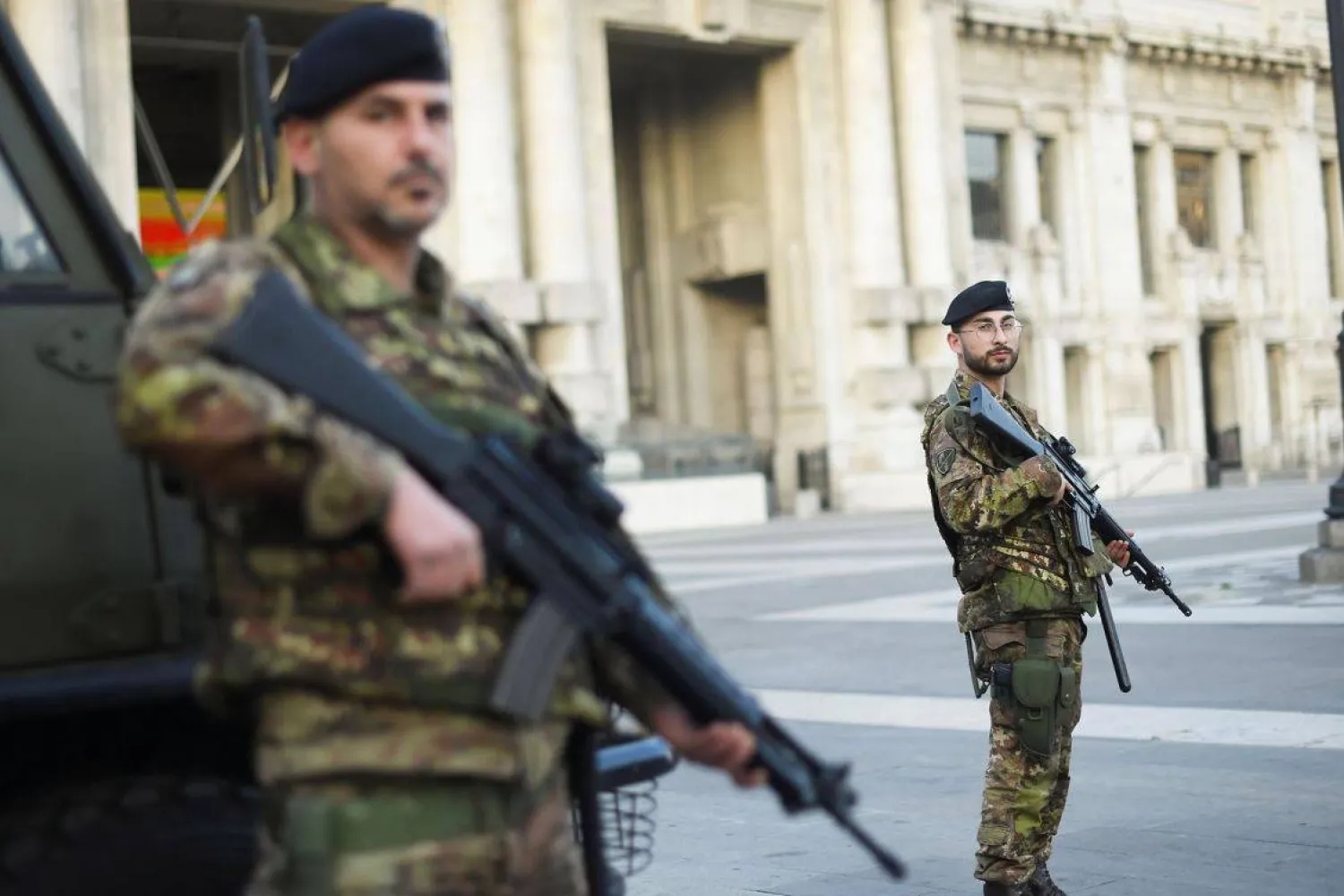 عنصران من الجيش الإيطالي (أرشيفية)