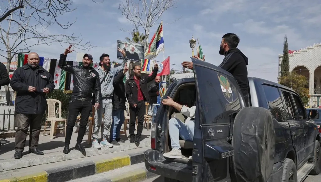 كواليس اندماج السويداء بالدولة السورية... هيئة استشارية ومظلة من المشايخ