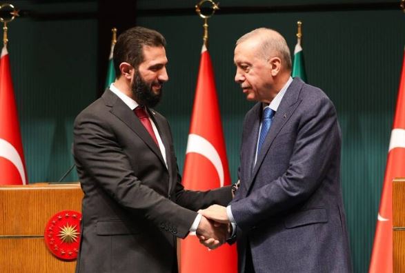 إردوغان والشرع (وكالات).