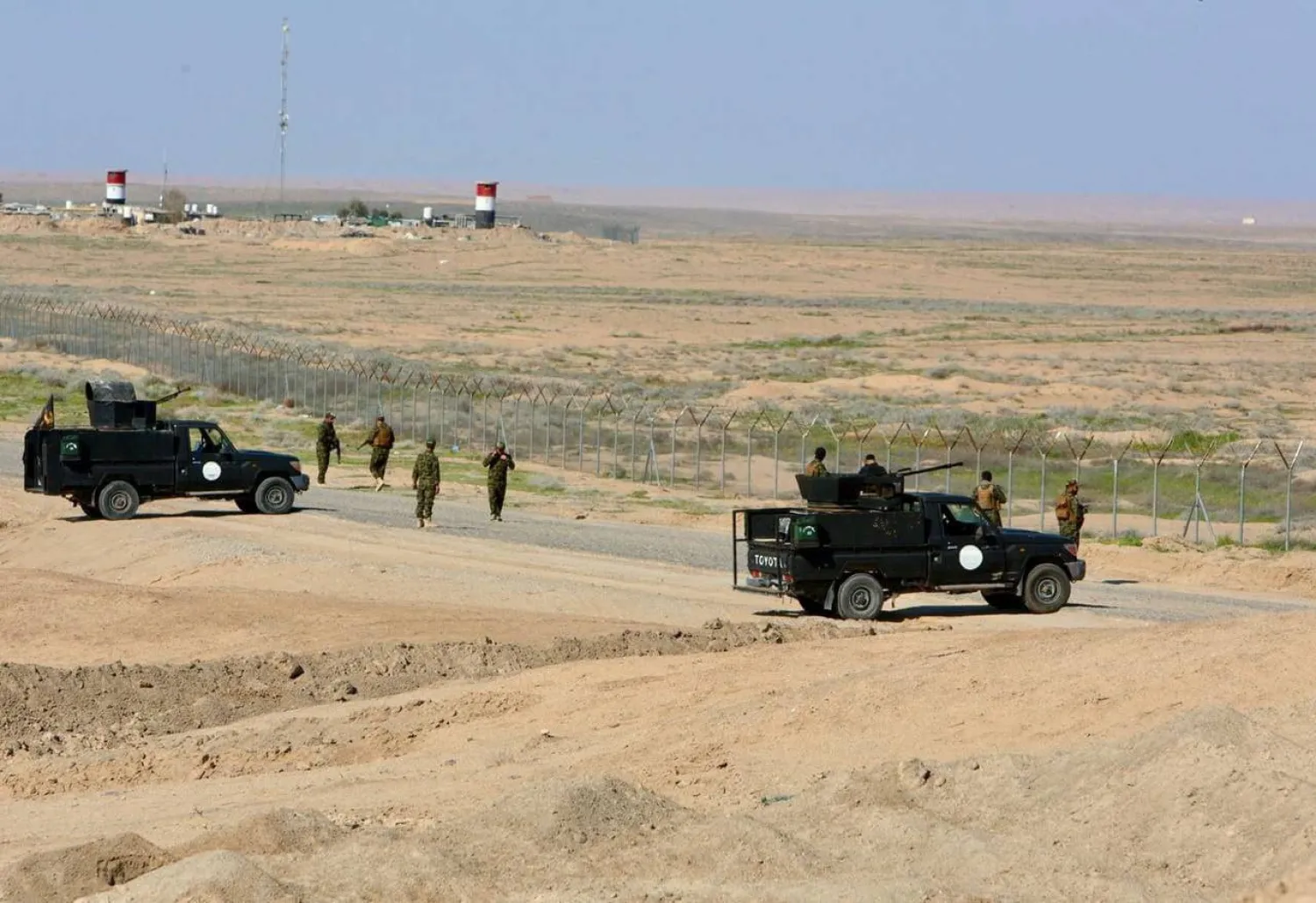 الحشد الشعبي على الحدود مع سوريا