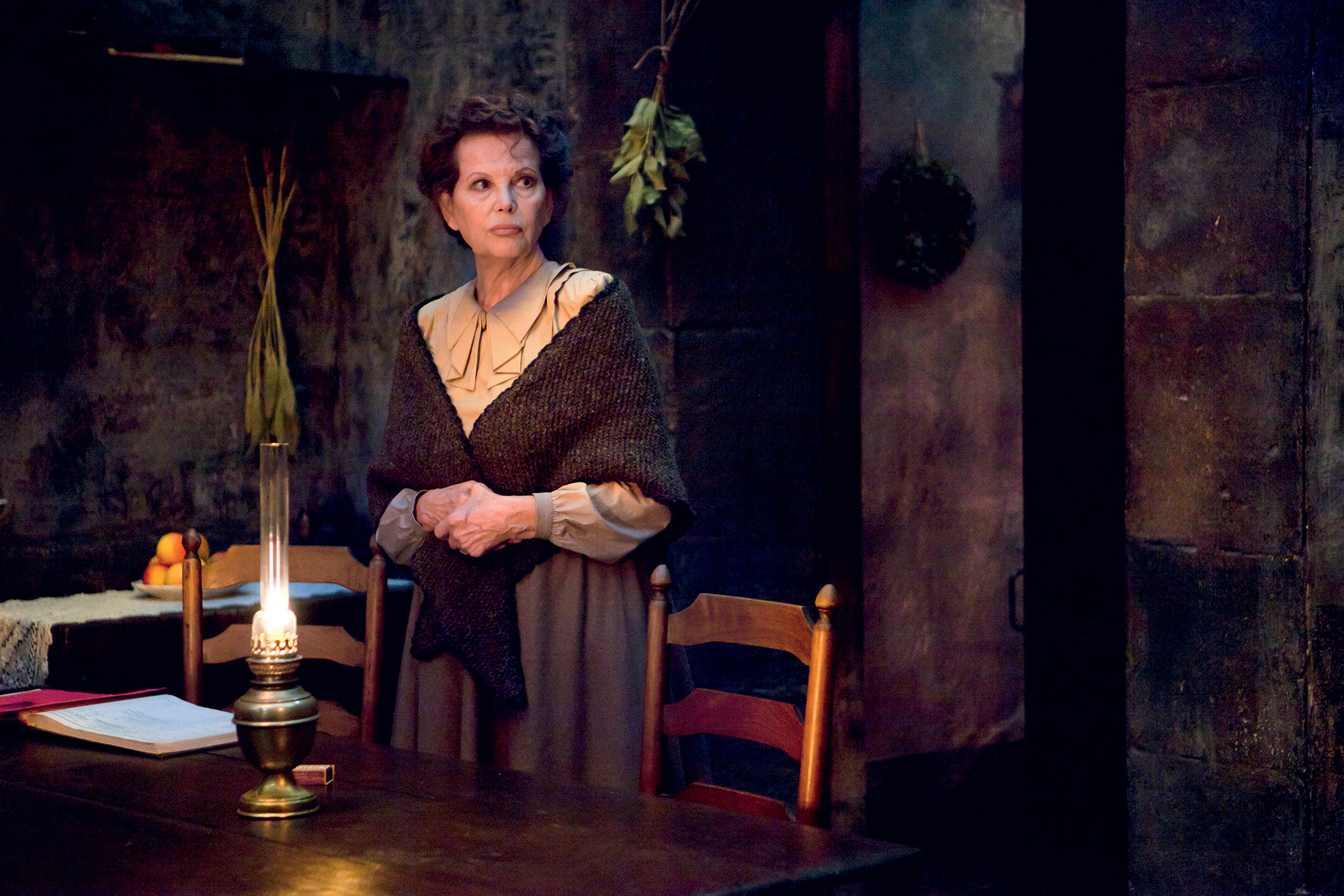 ”جيبو والظلّ“ لمانويل دو أوليفيرا.