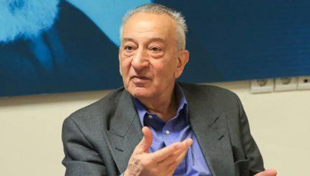 وفاة مؤسس البرنامج النووي الإيراني أكبر اعتماد