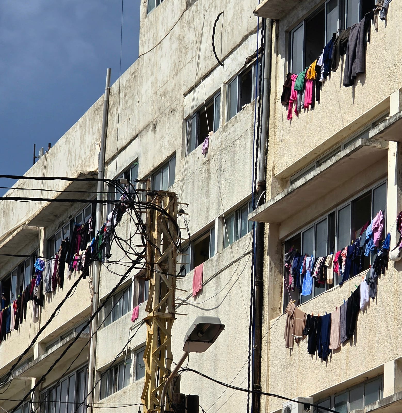 مبنى الآداب في المدينة.