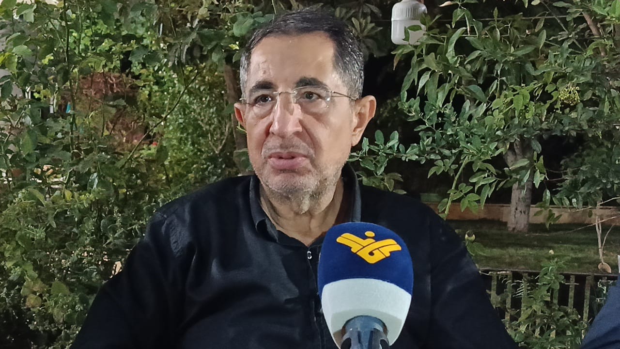 النائب حسين الحاج حسن (انترنت)