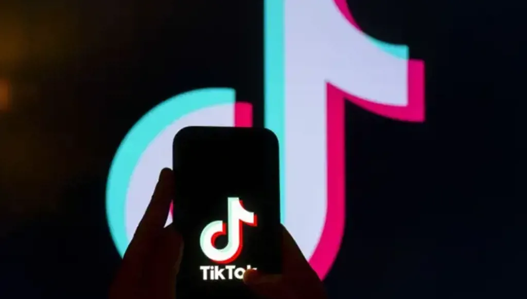 الصين: نأمل في إيجاد حلول قانونية ومتوازنة بشأن صفقة تيك توك