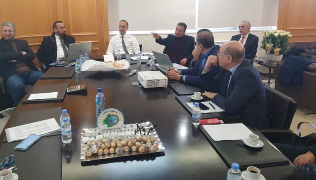 وزير الأشغال العامة والنقل اللبناني تابع عمل مطار بيروت والتنظيم المدني