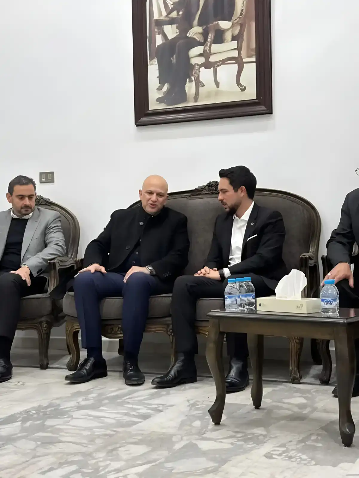 الأمير الحسين بن عبد الله الثاني يقدم واجب التعازي لعائلة الممثلة أناهيد فيّاض (غوغل).