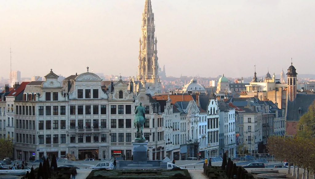 بلجيكا توقف 8 أشخاص بشبهة التخطيط لقتل مدعي عام بروكسل