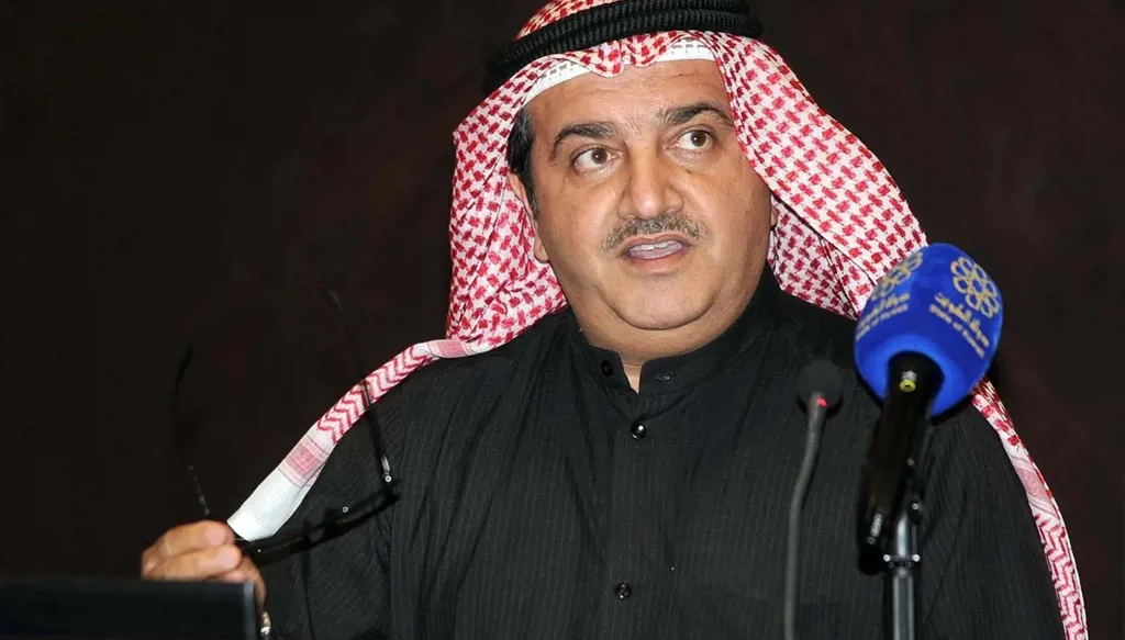 وفاة رائد المسرح الكويتي عبد العزيز السريع بعد أيام من سحب جنسيته