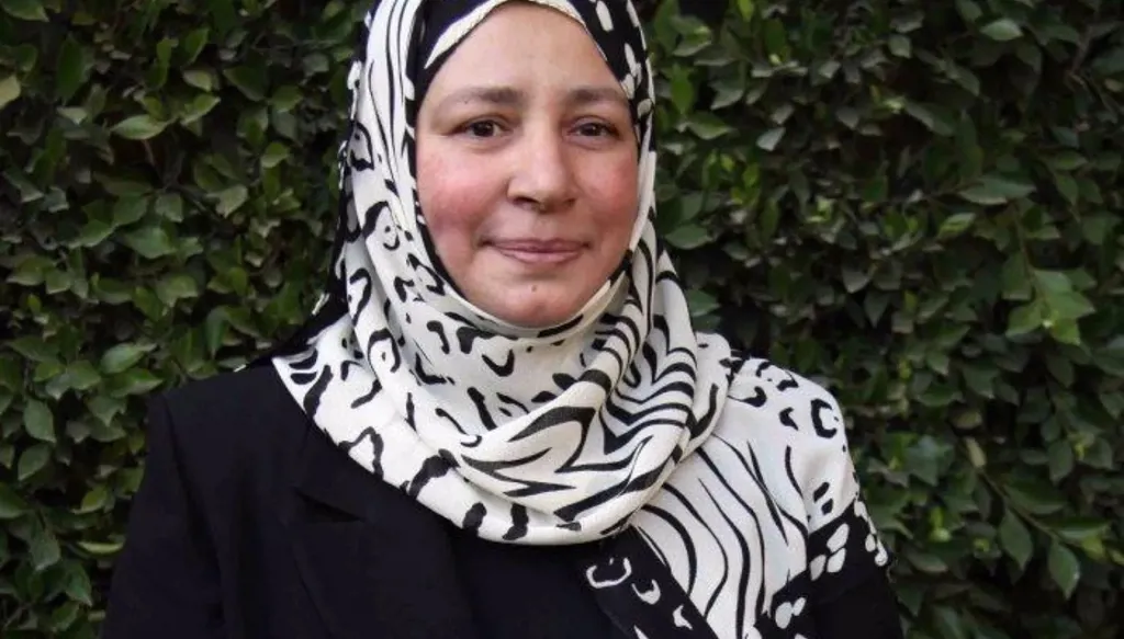 أشرف زكي يحسم الجدل: عبلة كامل بخير... الدولة تتكفّل بعلاجها تقديراً لمسيرتها