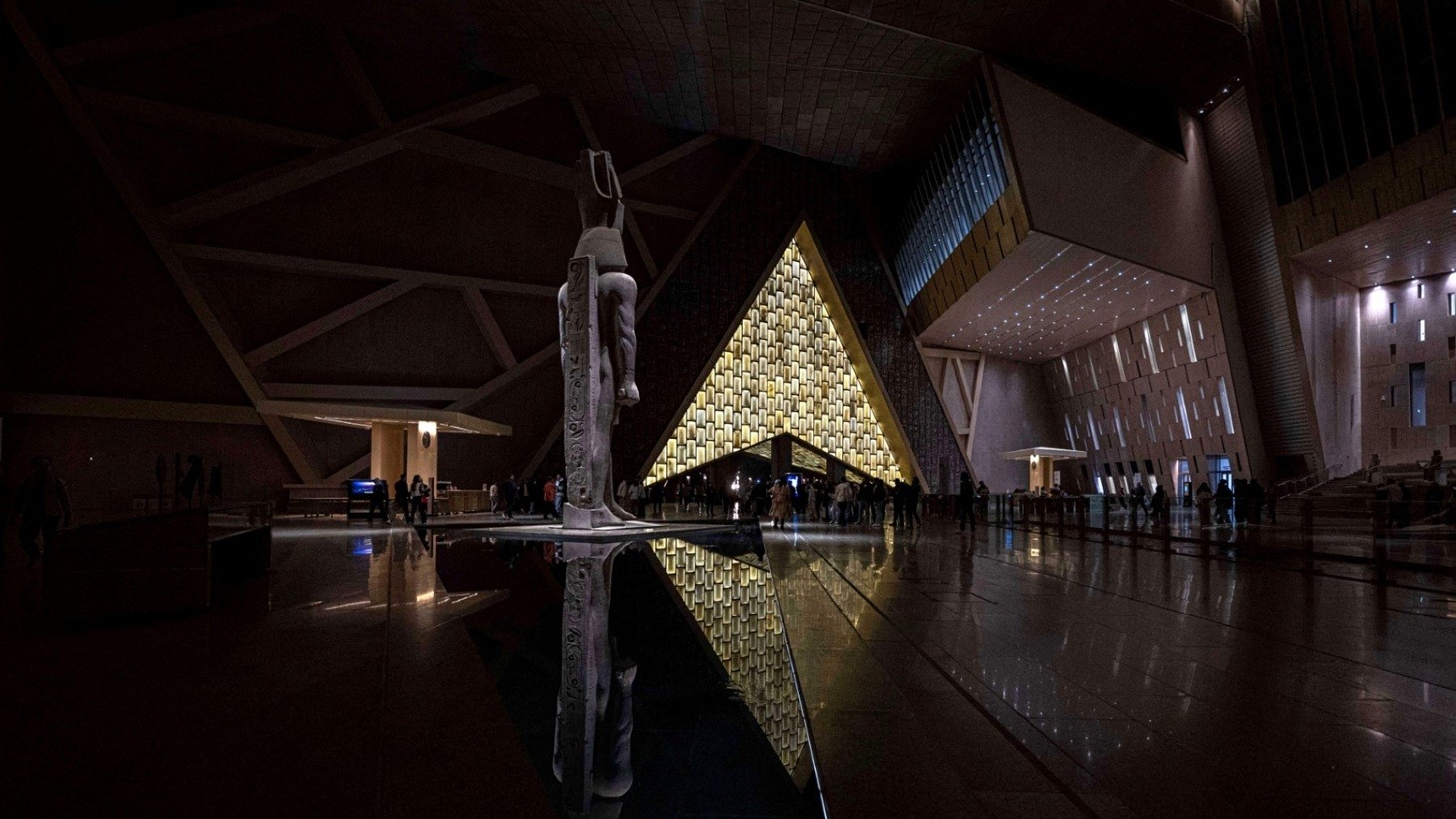 مشهد من المتحف المصري الكبير. (أ ف ب)