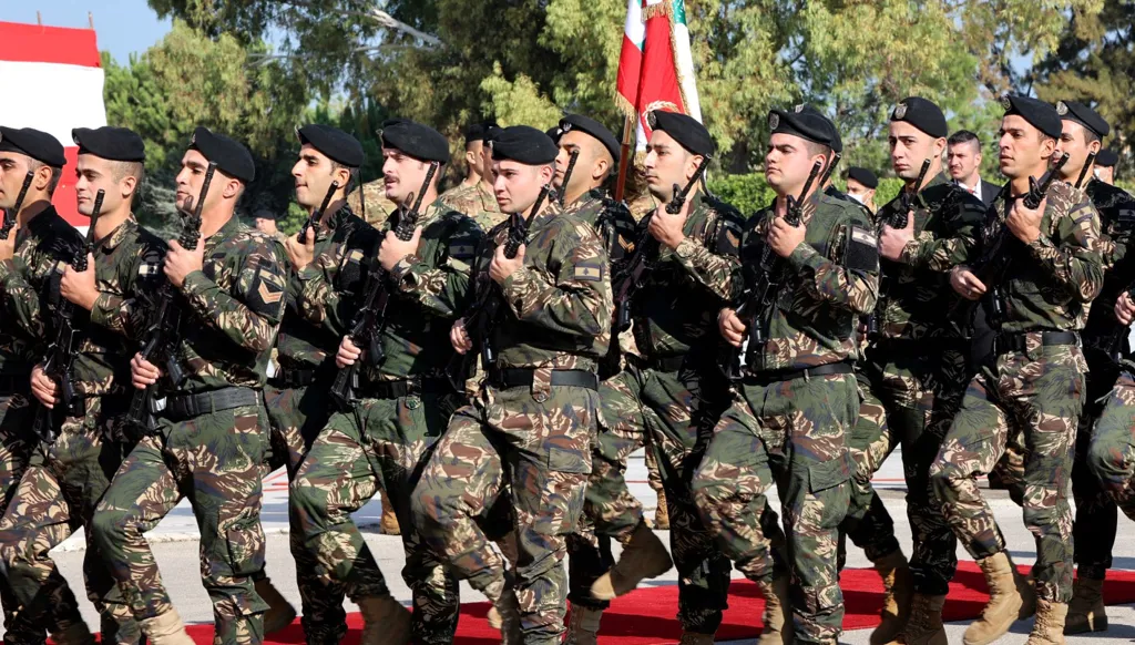 استمرار الدعم الدولي للجيش اللبناني مرتبط بتطبيق قرار حصر السلاح