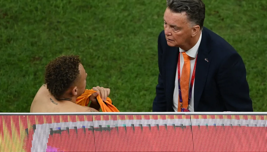 من سيحرس عرين هولندا في المونديال؟