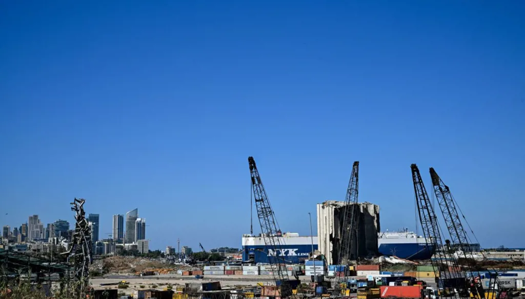 اقتصاد فوق صفيح ساخن: هل تطفئ الحرب ما بقي من بصيص أمل في لبنان؟