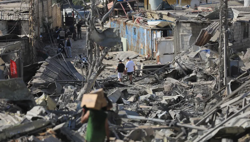 التدمير الممنهج للحافة الأمامية... تضرر أكثر من 25 بلدة بنسبة 50 في المئة (فيديو)