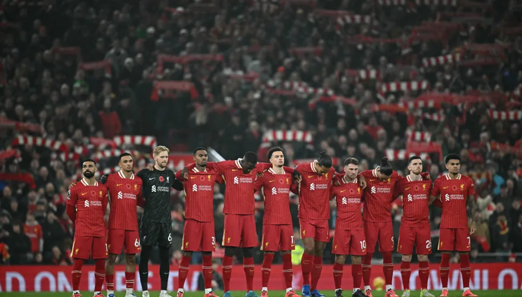ليفربول يسيطر على تشكيلة الموسم في الدوري الإنكليزي