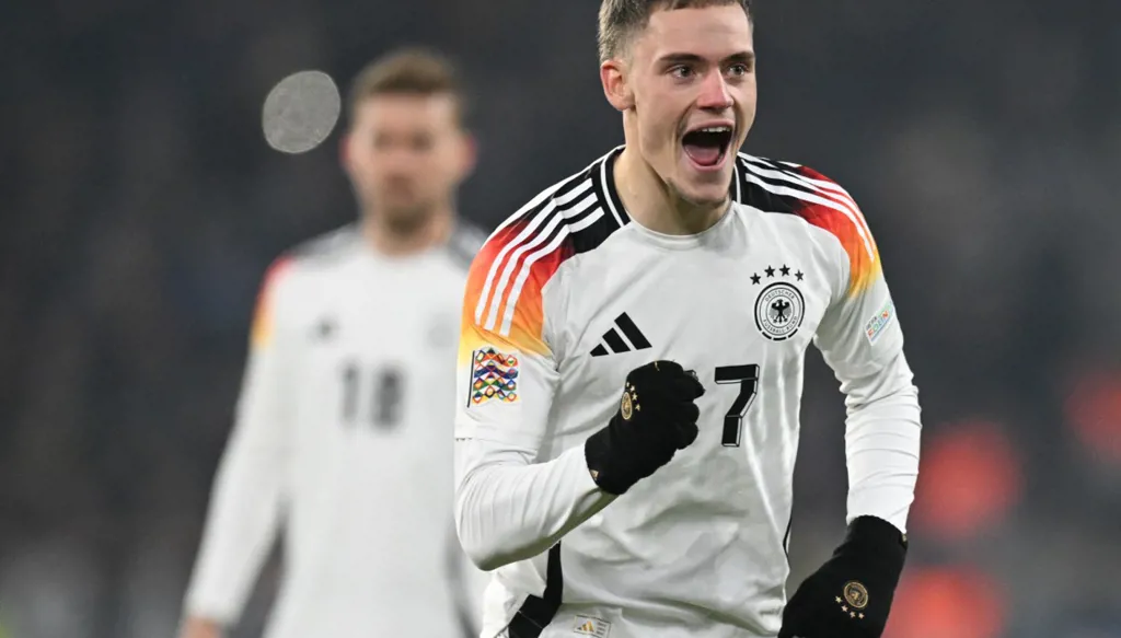 مانشستر سيتي يتفوق على كبار أوروبا في سباق ضم نجم ليفركوزن