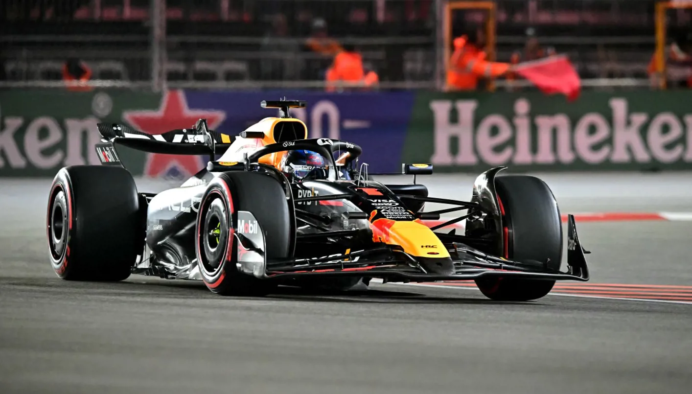 فيرستابن ينطلق من المركز الخامس ونوريس خلفه في جائزة لاس فيغاس الكبرى