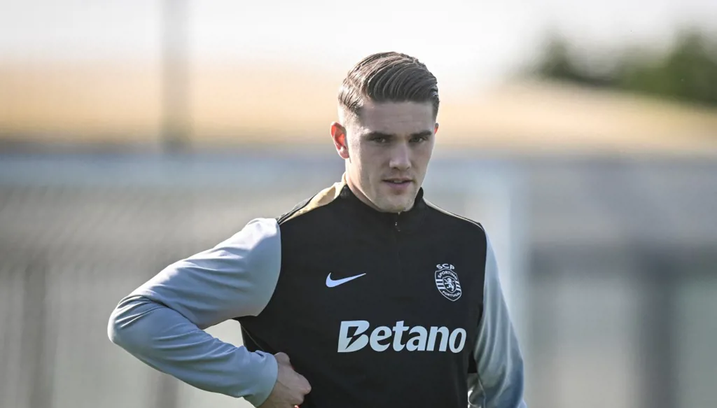 تشيلسي يضع خطة الفوز بسباق التعاقد مع غيوكيريس