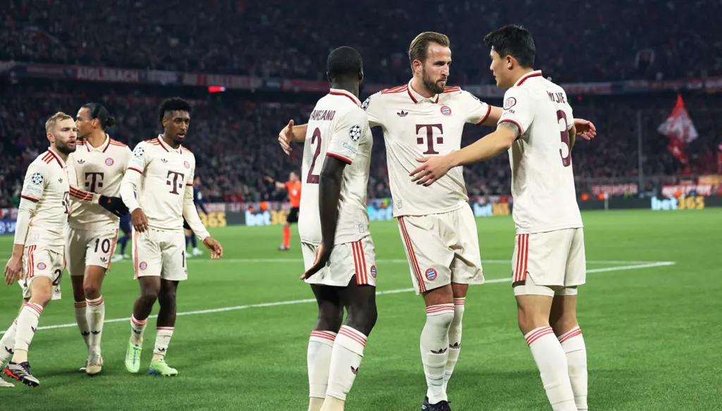 بايرن ميونيخ يعلّق باللغة العربية قبل "كلاسيكو ألمانيا" (صورة)