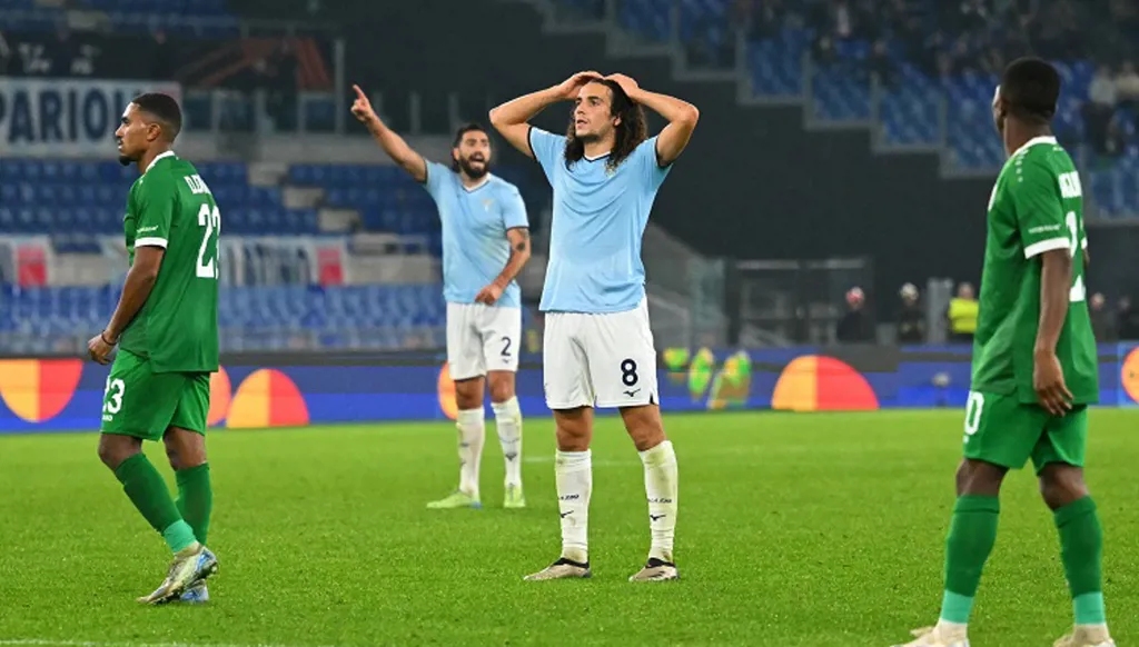 لاتسيو يضيع فرصة ذهبية