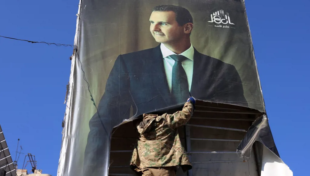 بشار الأسد... من ميدان الطبابة إلى متفرعات السلطة ومتاهاتها