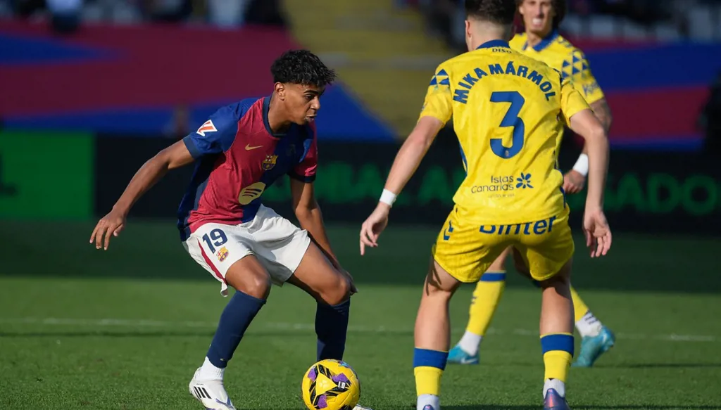 برشلونة يسقط في فخ لاس بالماس ويخسر على ملعبه