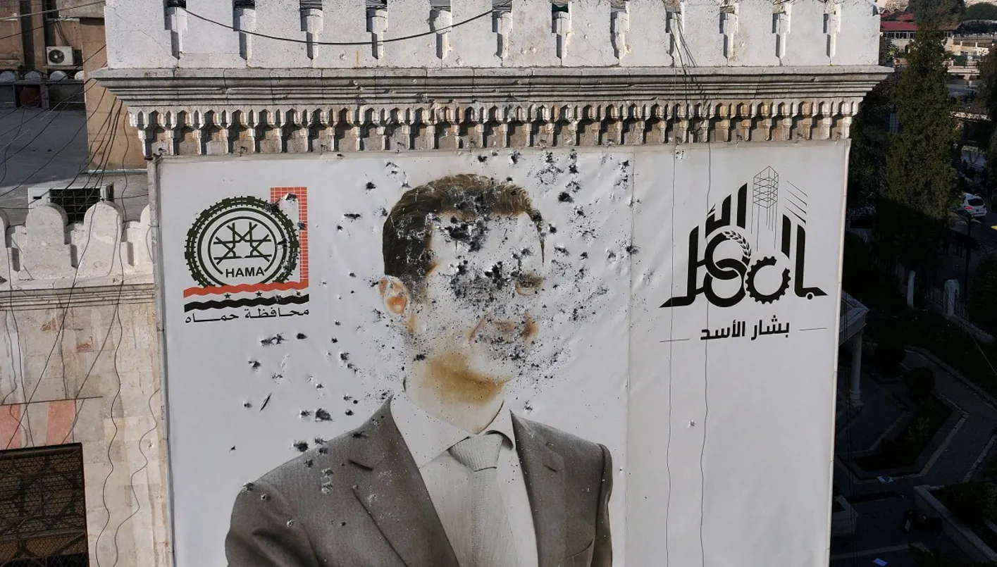 رويترز لم تنقل عن مسؤول أميركي إنه قد نشهد في الساعات المقبلة انتهاء حكم الأسد FactCheck#