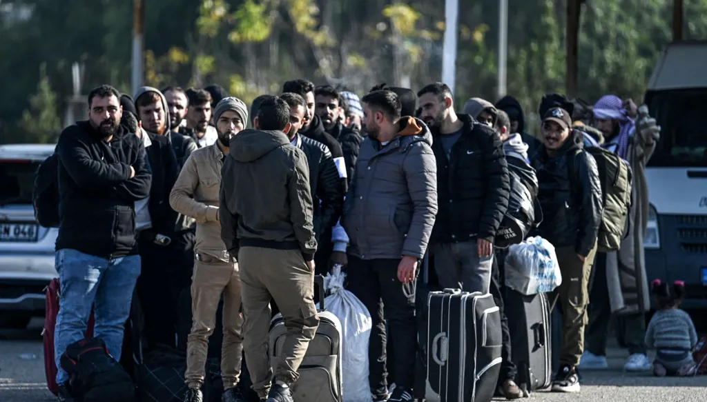 سوريا "التركية" وعودة الإسلام السياسي