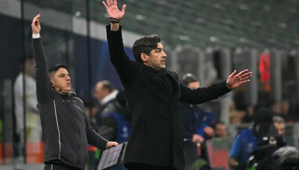 مدرب ميلان يوجه كلمات قاسية إلى لاعبي فريقه