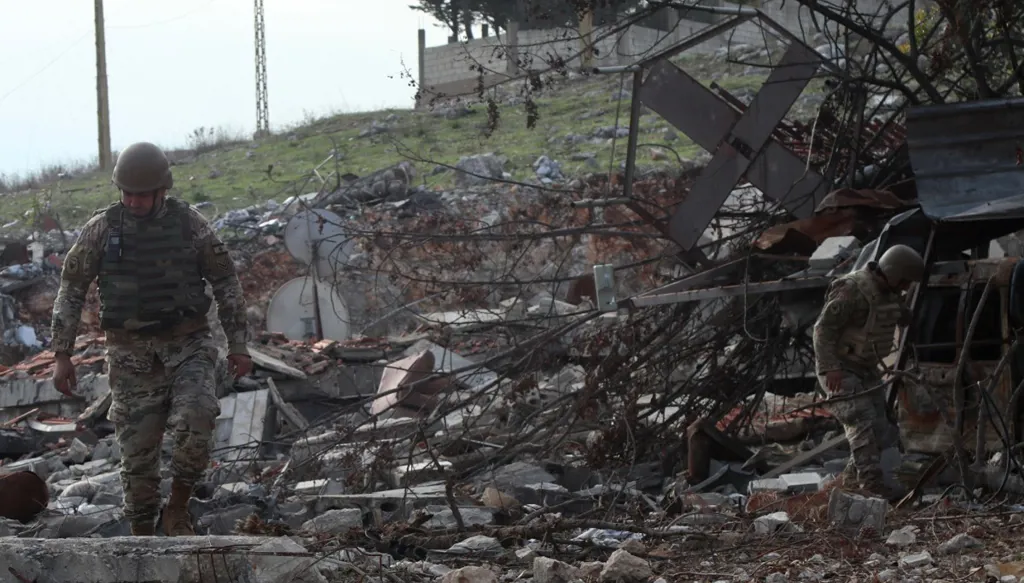 الجيش الإسرائيلي: اعتقال ثلاثة مواطنين في جنوب لبنان