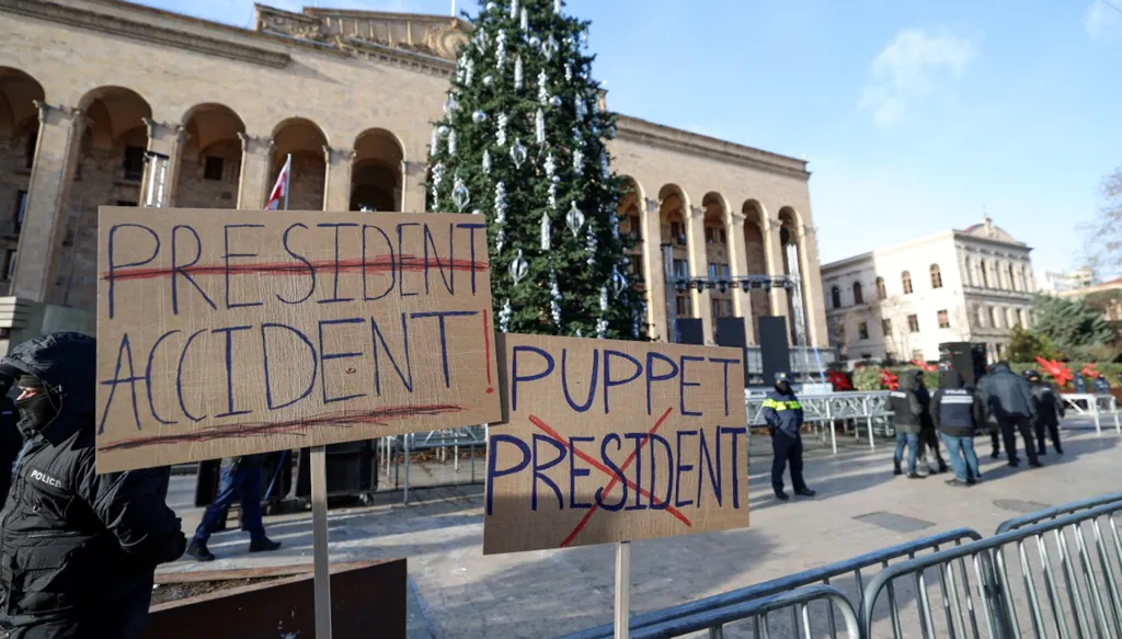 مناهض لأوروبا... انتخاب ميخائيل كافيلاشفيلي رئيساً لجورجيا