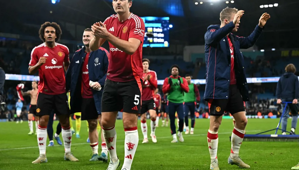 ديربي مانشستر ينتهي باللون الأحمر