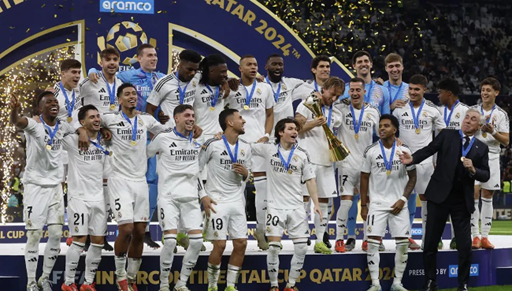 صباح "النهار الرياضي": ريال مدريد "ملك العالم" والأنظار نحو "النزال الكبير" بين أوسيك وفيوري